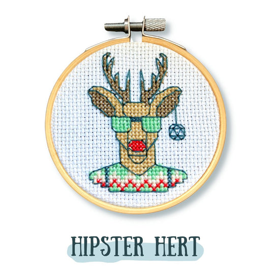 Hipster Hert | Borduurpakket kruissteek